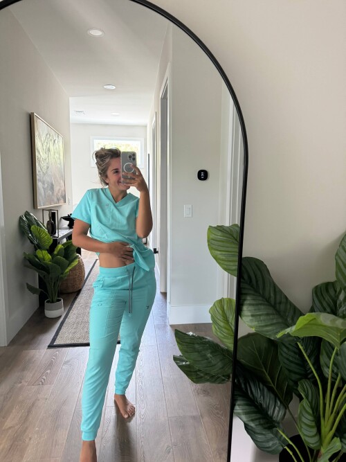 5d4f5f5a 6b74 45de ac45 795984e984ff5caea20bd96d2ab4