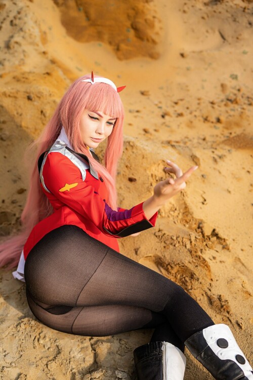 6 102dcb177ae4016639