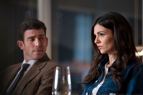 600019132 victoria 22caa3f3e27ba079b8