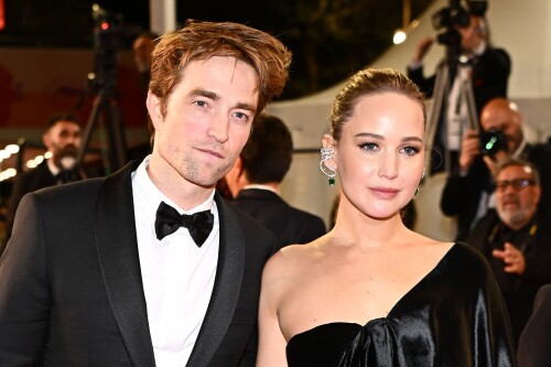 600264888 jennifer4 249705798d683a97379