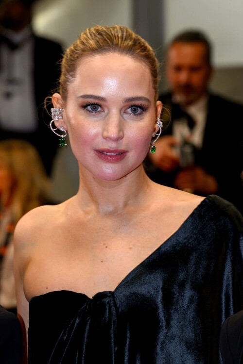 600265293 jennifer4 26296f7185c56e280a7