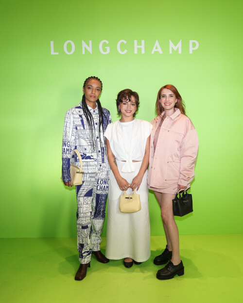 Maisie Richardson-Sellers, Isabela Merced, Emma Roberts