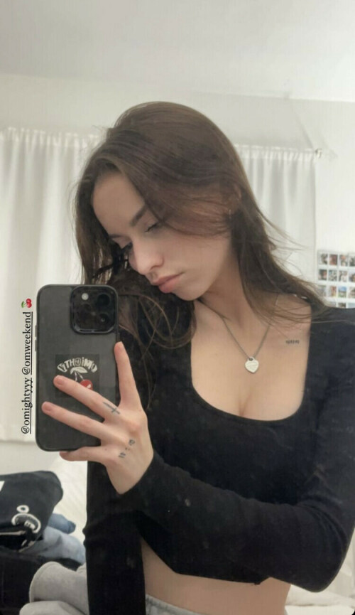 6026AF21 6131 4954 8B27 8D74BF5B71C7