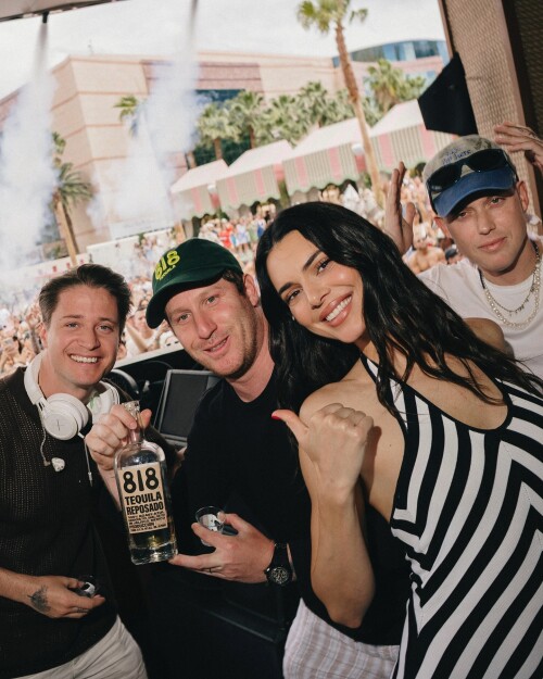 603322168 kendall 5f2dcaf6f3254b9cb