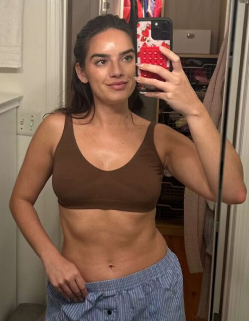 60671E2B 76AF 4C9F 8940 C2835A17430F9536afce2b8999c6