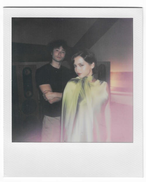 607507193 isabela 102e5e1df5dfe044a4