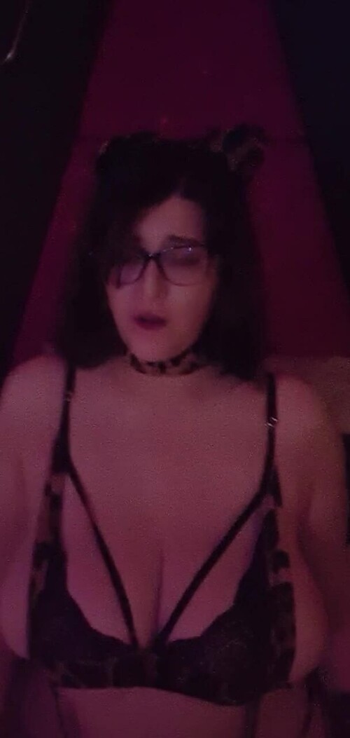 608x1280 98689bc54e1bfa61ebee7c0ae6a2fe3e frame 185