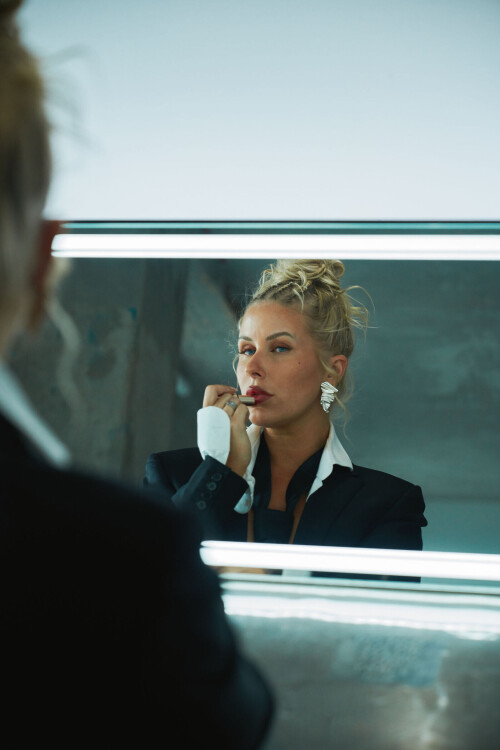 613 7ac9a89fe2bf4426dd00f4e4153d5a2e xxlarge56b796bb46700f58