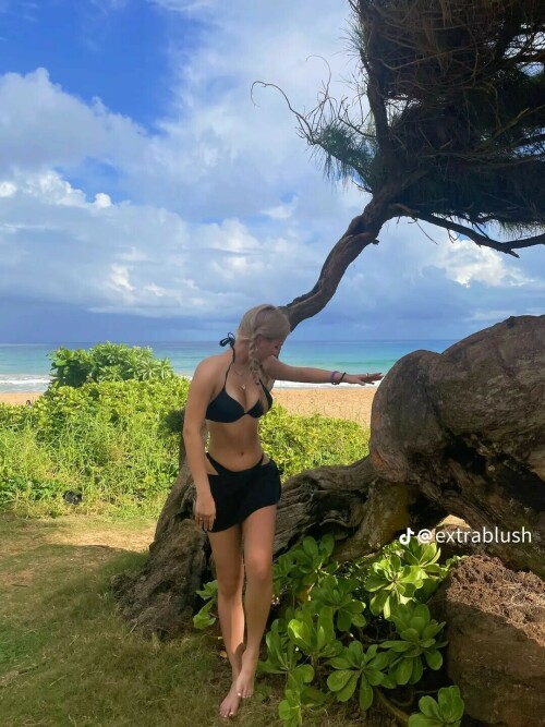 61556C5C 22CA 41AA 9A8B 7E662035B89F