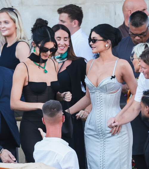 616021500_kendallkylie-797251a2fea21a2d5