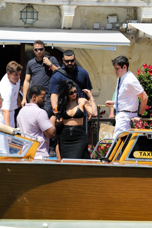 616389816_0469ff6bf54c7c2c1eb