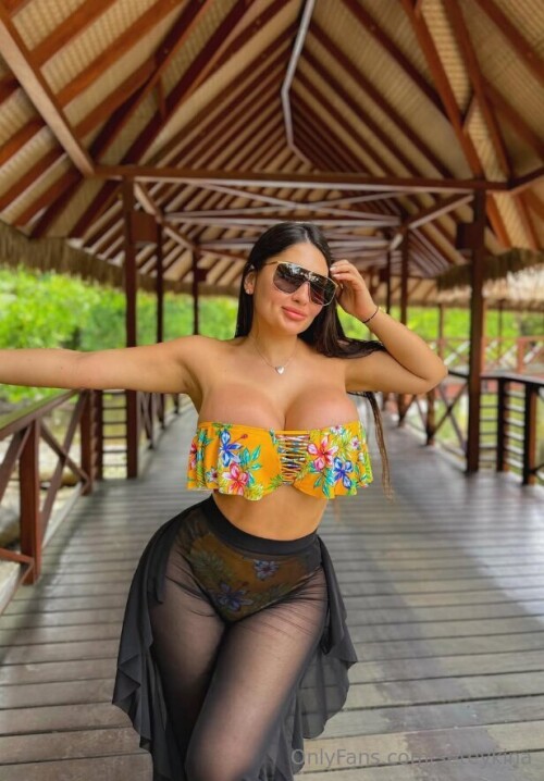 616x885 3e12076f01351fcb4bceff24b653a9eb8f81d8e5baf19a9c