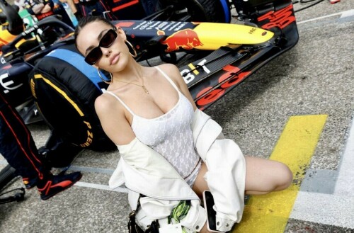 6185D29E 34CE 40EA 89A3 79795222148B