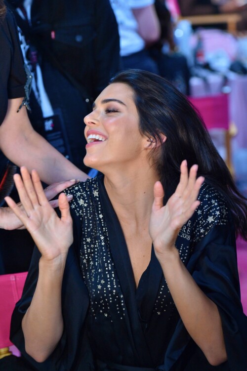 62 1d4bca83b6988209e