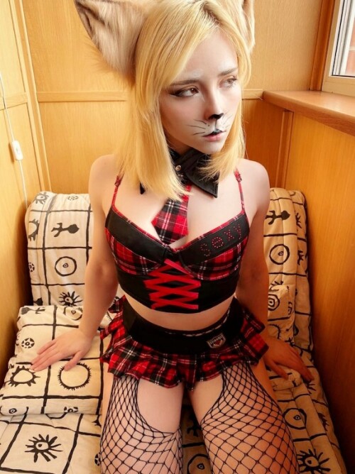 6298052116dc8660ee1ccef1f