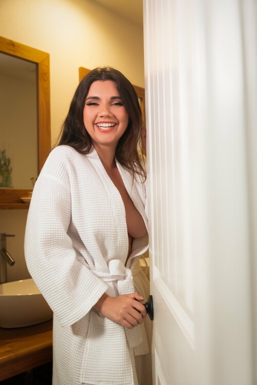 62C5339B DDF2 4F25 97CF 209EBD781FB5