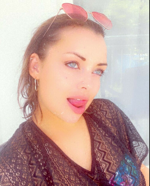 62E56EAB 5D67 4037 926F 2B1D8A01DE99