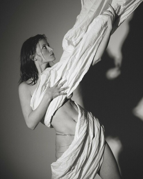 62FC28F7 D868 41E5 BDDD 6467E2F77865