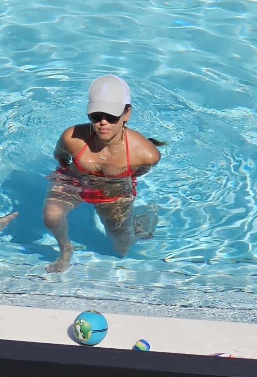 64 1d2aeb6d2ccd46252