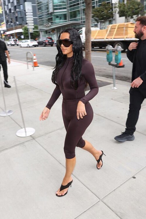 64 51d8ef8a9e922764e