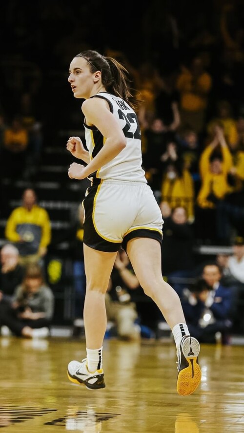 640full caitlin clark ii 217d5f5e1c48593e9