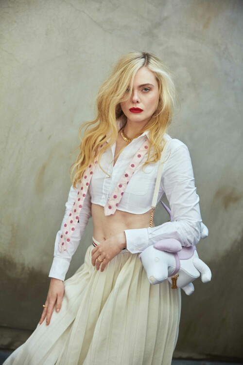 644953a9f513976acf555606 186 FLAUNT MAGAZINE THE PROMENADE COVER Elle Fanning FLAUNT.COM3