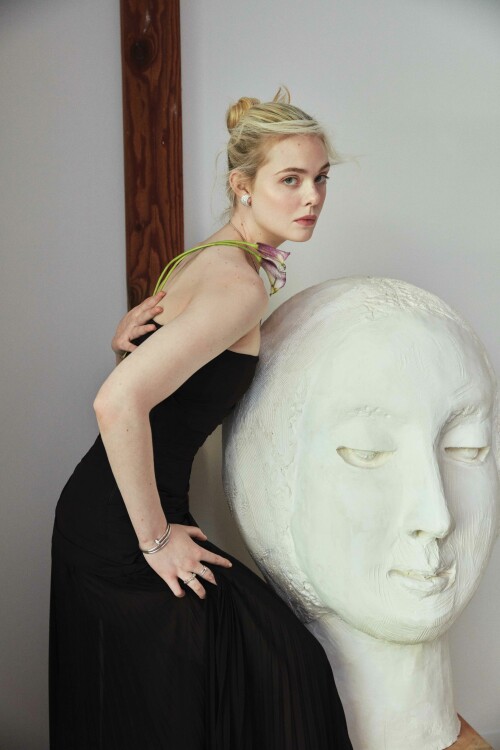 6449563ce30811145001a374 186 FLAUNT MAGAZINE THE PROMENADE COVER Elle Fanning FLAUNT.COM17
