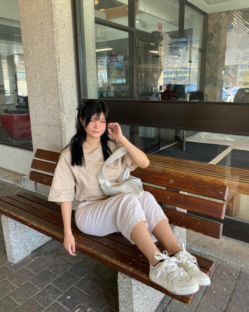 64D7F103 550B 4BD8 9281 A2A8766BFAD8