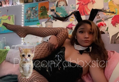 64EE0252 E1C4 4D32 9F9A 6E84239E4747