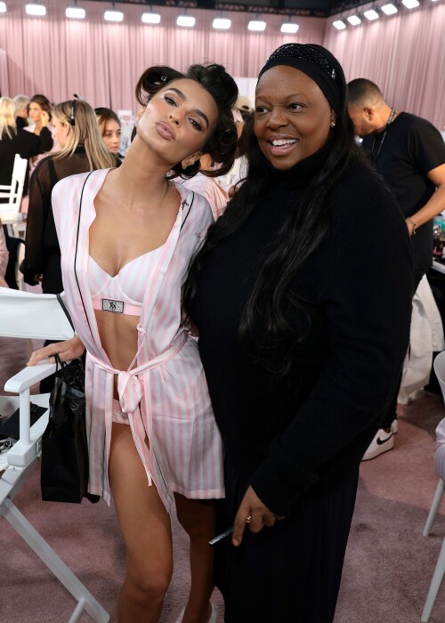 651487874 emily 56c61d07ca327bf66