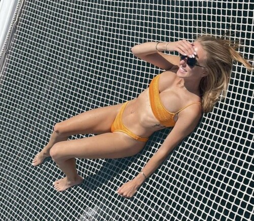 6519BD70 4707 446D BD40 A4A1C6DC3477