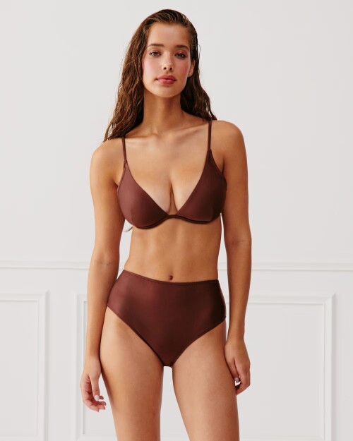 654995779 b.jpg.6d664b1d1c3ffbb8d34d91856599e77b1347cb0f2b7c865f