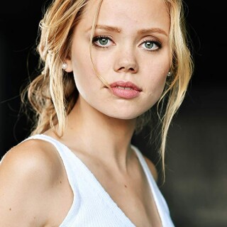 665full-annalisa-cochrane_3