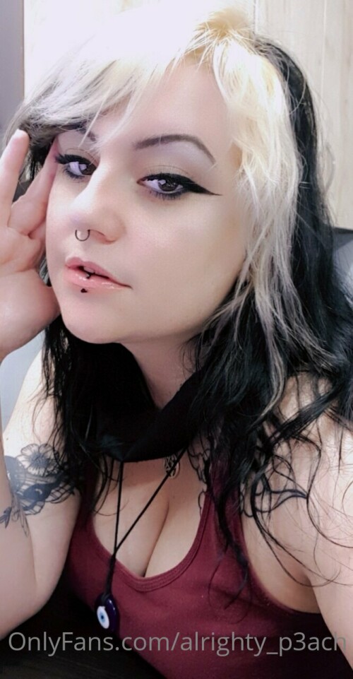 666x1280_8423c0317d797d7c4e82b6a76427d862.jpeg
