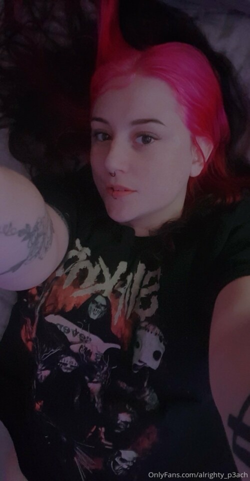 666x1280_a58b8c024a4a131f9447d90ca8d070a4.jpeg