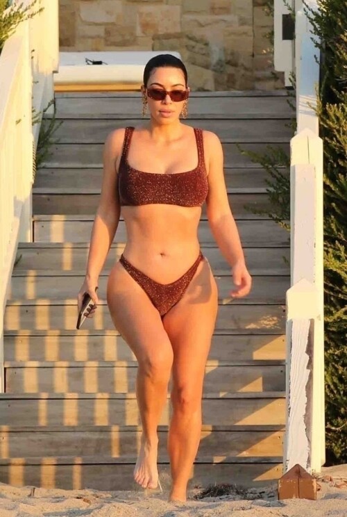 67551f11de0ccd5a923c