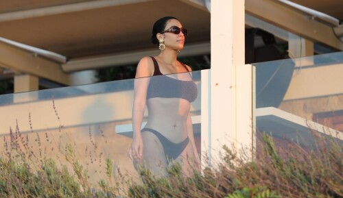 67677ab313561e0d1a62