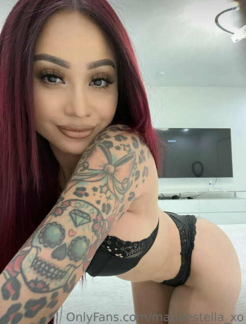 67919627 976B 40F7 8075 303CFD838670