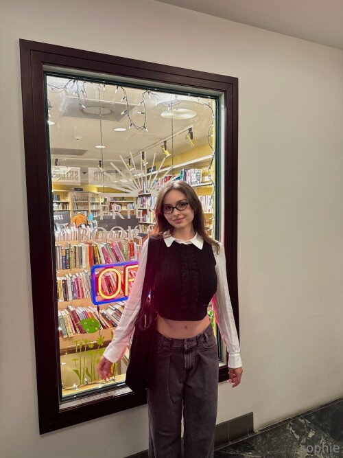 67934e0fb146c25d828f0