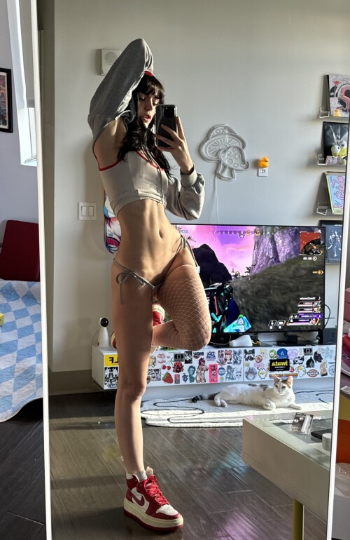 67942864978d01083f814e1