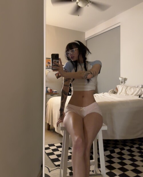 67968f5b0cd3e80a77e34