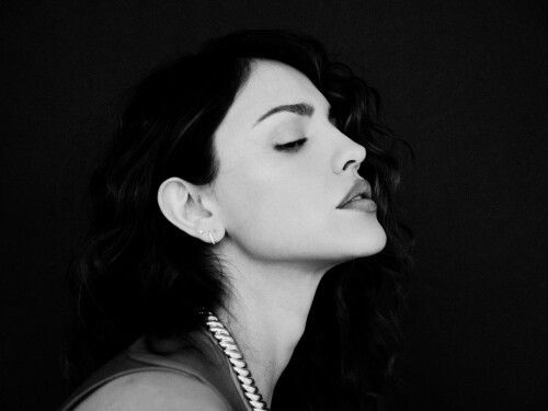 67dd7c3e1aacfbec18c4d816 198 FLAUNT MAGAZINE CANT LET GO EIZA GONZALEZ COVER3c9e39a97611a4041