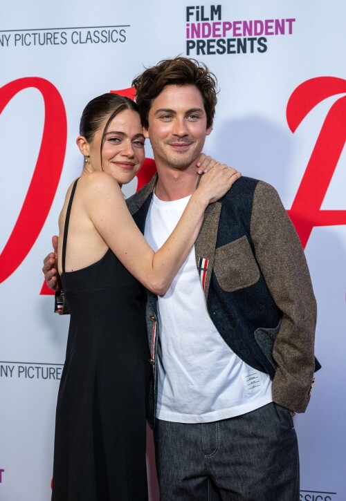 67e8pxde18518d29401303