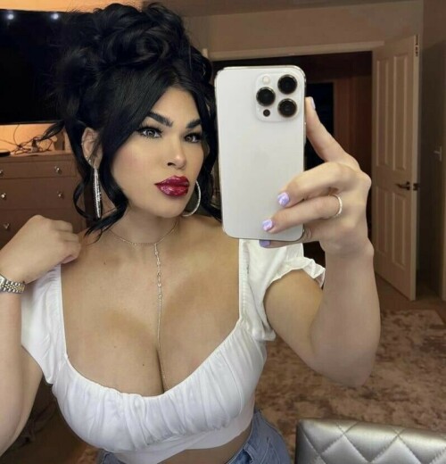 685A8218 83C5 4DBE A27C 1EEECACD5AB9