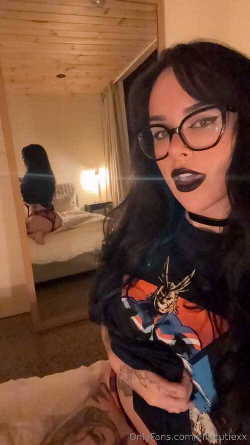 6864916ebc5b991d6128