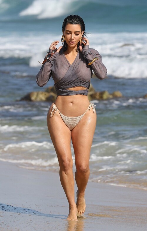 6890ca5227cbc0a3ee27