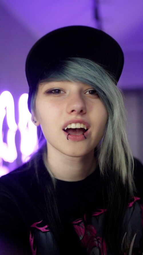 6921257581595975719b439346aeb13bd5