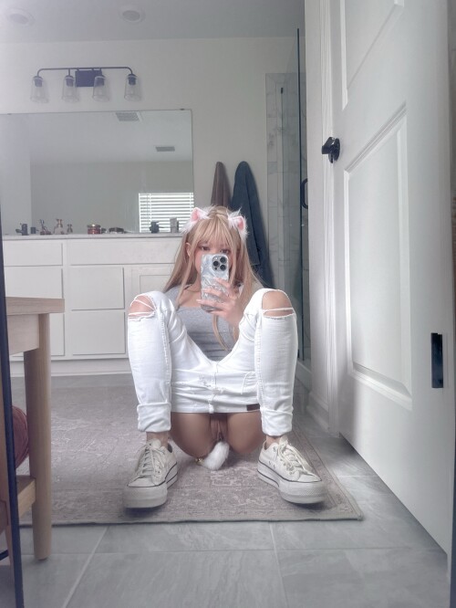 695430072823193600e4559e5aa2026bb9