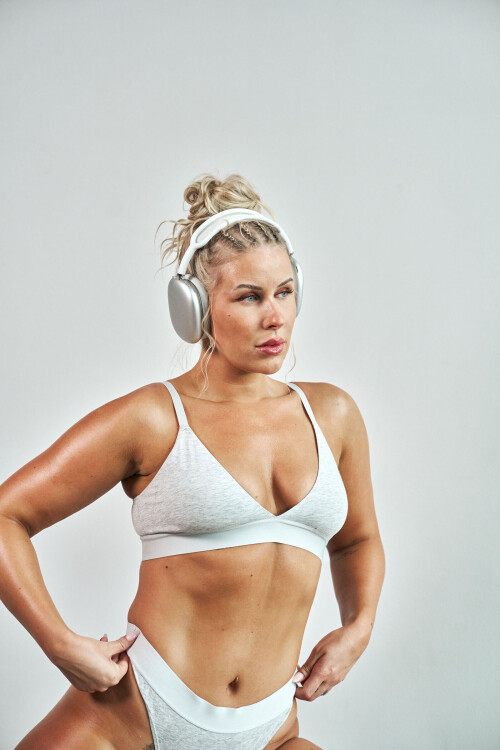 696 33a3413c3d8ff04111de5405943f8f6c xxlargee44b58d2595a023e