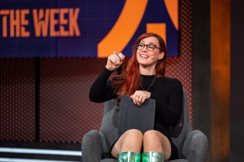 69D06C9B 8215 440C AA74 ADA9BDD788B2